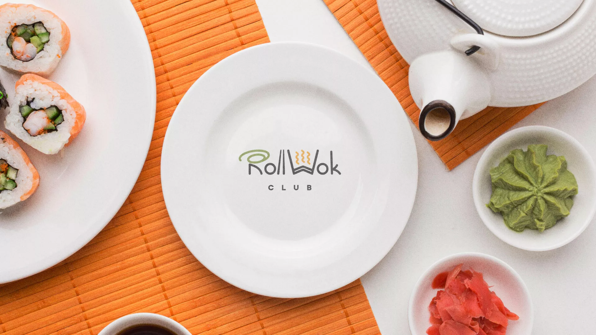 Разработка логотипа и фирменного стиля суши-бара «Roll Wok Club» в Мариинском Посаде